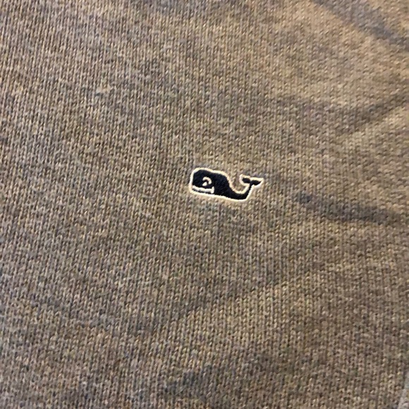 Gray Vineyard Vines 1/4 zip! - Picture 3 of 3